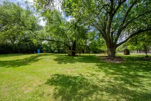 6811 Cemetary Rd, Manvel, TX 77578 - Photo 23