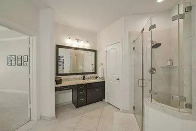 6 S Wheatleigh Drive, Tomball, TX 77375 - Photo 17