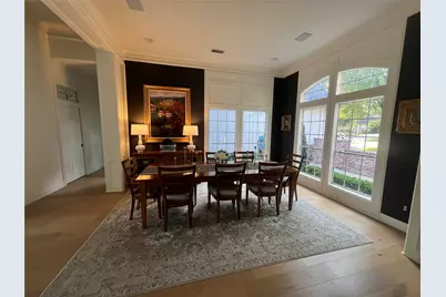 51 N Wooded Brook Circle, The Woodlands, TX 77382 - Photo 9