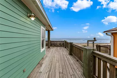 1317 Emerald Drive, Crystal Beach, TX 77650 - Photo 35
