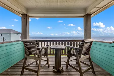 1317 Emerald Drive, Crystal Beach, TX 77650 - Photo 7