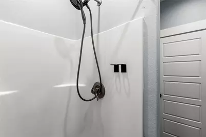 1317 Emerald Drive, Crystal Beach, TX 77650 - Photo 29