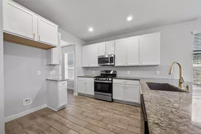 15014 Timberson Ridge Lane, Houston, TX 77090 - Photo 9