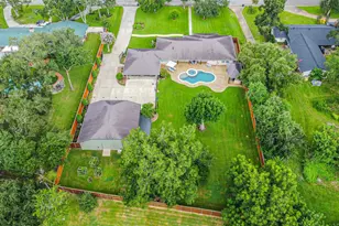3210 Nottingham St, Pearland, TX 77581 - Photo 7