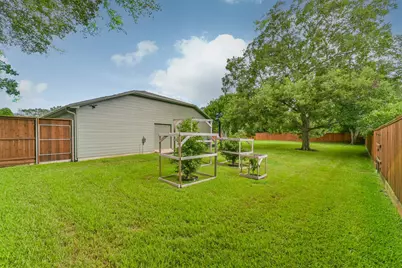 3210 Nottingham Street, Pearland, TX 77581 - Photo 45
