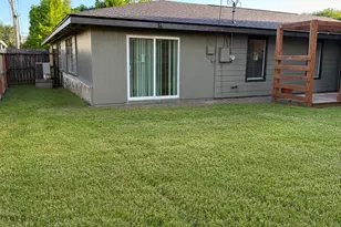 1008 Wright Blvd, Baytown, TX 77520 - Photo 3