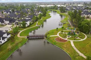 9715 Migrant Hawker Ct, Conroe, TX 77385 - Photo 43