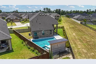 9715 Migrant Hawker Court, Conroe, TX 77385 - Photo 41