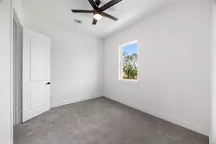 947 Green Meadow St, Houston, TX 77091 - Photo 15