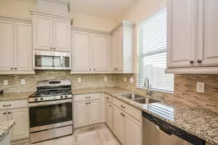 12239 Stellano, Richmond, TX 77406 - Photo 11