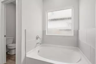 16764 Needlepoint Dr, Conroe, TX 77302 - Photo 15