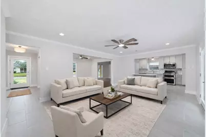 10206 Oakpoint Drive, Houston, TX 77043 - Photo 9