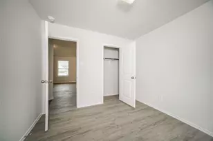 416 Brushback Dr, Huntsville, TX 77320 - Photo 13