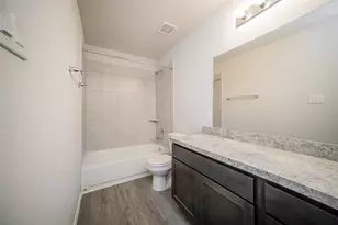 416 Brushback Dr, Huntsville, TX 77320 - Photo 11