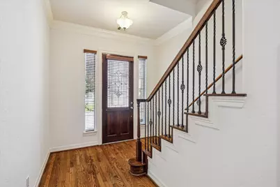 3203 Holly Path Drive, Houston, TX 77042 - Photo 5