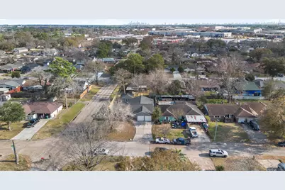 6403 Acorn Forest Drive, Houston, TX 77088 - Photo 47