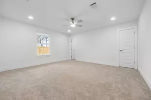 6403 Acorn Forest Dr, Houston, TX 77088 - Photo 19