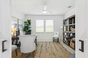 901 Kingwood Dr, League City, TX 77573 - Photo 3