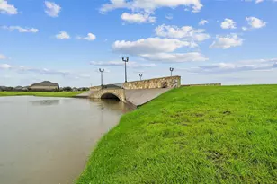 901 Kingwood Dr, League City, TX 77573 - Photo 33