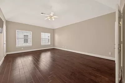 5708 Petty St #B, Houston, TX 77008 - Photo 35
