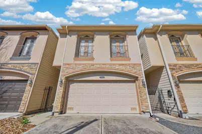 5708 Petty St #B, Houston, TX 77008 - Photo 1