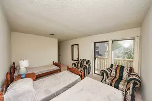 9433 Pagewood Ln, Houston, TX 77063 - Photo 21