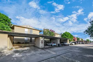 9433 Pagewood Ln, Houston, TX 77063 - Photo 31