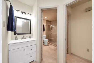 9433 Pagewood Lane, Houston, TX 77063 - Photo 17