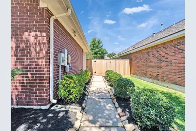 16707 Blue Shine Trail, Cypress, TX 77433 - Photo 5