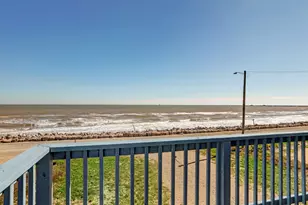 814 Beach Dr, Surfside Beach, TX 77541 - Photo 7