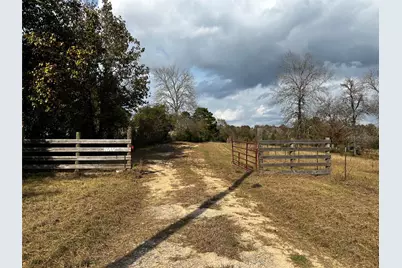 231 County Road 2190, Cleveland, TX 77327 - Photo 31