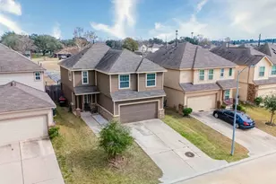 5742 Adelaide River Dr, Katy, TX 77449 - Photo 3