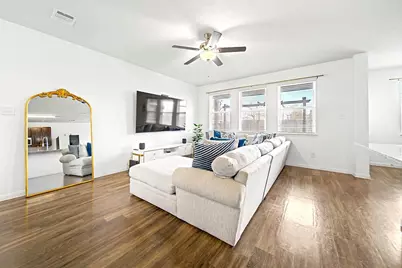 5742 Adelaide River Drive, Katy, TX 77449 - Photo 5