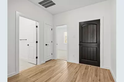 8427 Bay Ridge Circle, Baytown, TX 77523 - Photo 11