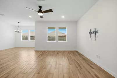 8427 Bay Ridge Circle, Baytown, TX 77523 - Photo 7
