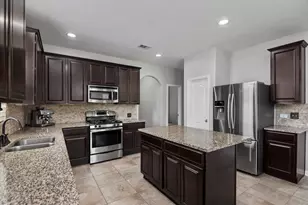 32027 Steven Springs Dr, Hockley, TX 77447 - Photo 3