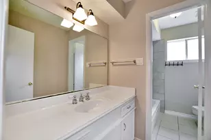 15326 Glamorgan Dr, Houston, TX 77040 - Photo 31