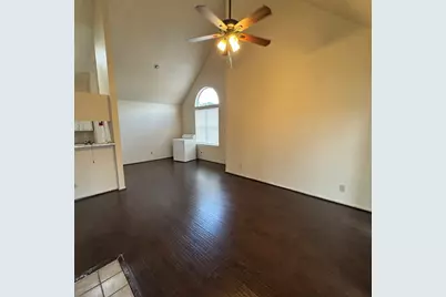 14550 Fonmeadow Drive #1304, Houston, TX 77035 - Photo 13