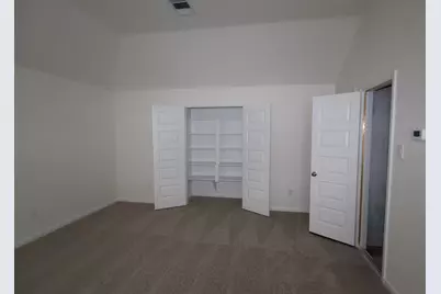 11407 Lucky Falls Drive, Houston, TX 77047 - Photo 9