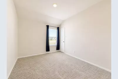 8203 Tamarind Lane, Baytown, TX 77521 - Photo 13