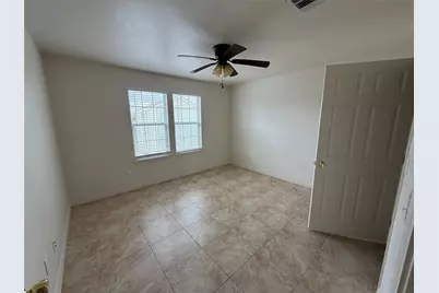 2724 Avenue D Avenue #4, San Leon, TX 77539 - Photo 7