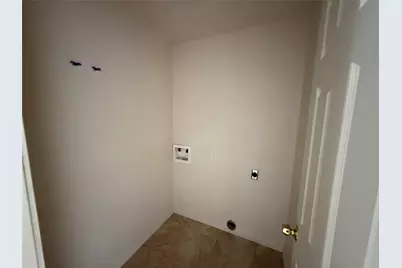 2724 Avenue D Avenue #4, San Leon, TX 77539 - Photo 5