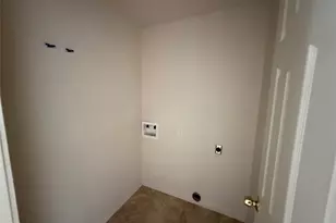 2724 Ave D Ave, San Leon, TX 77539 - Photo 5