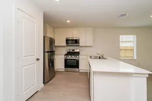 442 Southern Magnolia Wy, Magnolia, TX 77354 - Photo 3