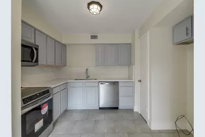 12003 Greenwood Forest Drive #B, Houston, TX 77066 - Photo 9