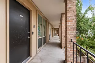 4635 Wild Indigo St, Houston, TX 77027 - Photo 3