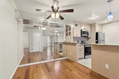 4635 Wild Indigo Street #512, Houston, TX 77027 - Photo 17