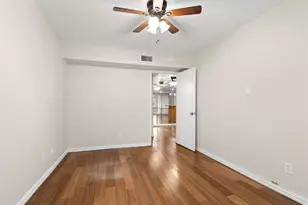 4635 Wild Indigo St, Houston, TX 77027 - Photo 27