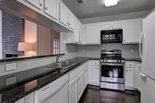 2711 Grants Lake Blvd, Sugar Land, TX 77479 - Photo 5