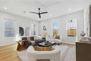 5027 Golden Forest Dr, Houston, TX 77091 - Photo 11